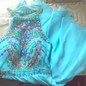 Blue multi colored jeweled prom/homecoming dress